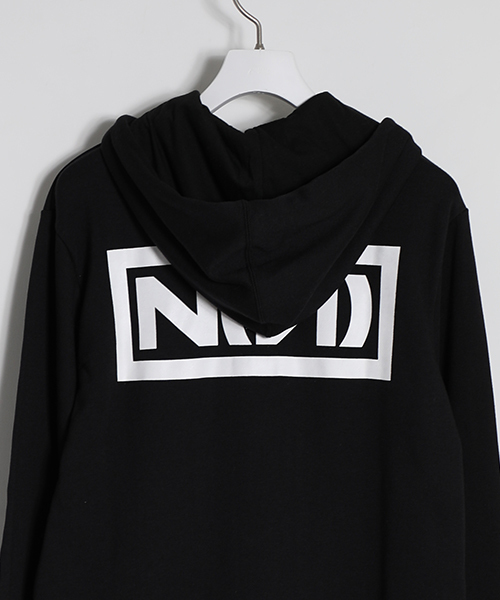 NUMBER (N)INE DENIM(ナンバーナインデニム)の「【NUMBER (N)INE DENIM】STUDIOUS限定 N(N)バックプリントスウェットZIPパーカー(パーカー・メンズ・グレー/ブラック・MEDIUM/SMALL/LARGE)」の11枚目の写真