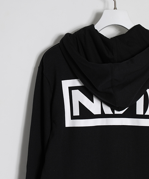 NUMBER (N)INE DENIM(ナンバーナインデニム)の「【NUMBER (N)INE DENIM】STUDIOUS限定 N(N)バックプリントスウェットZIPパーカー(パーカー・メンズ・グレー/ブラック・MEDIUM/SMALL/LARGE)」の12枚目の写真