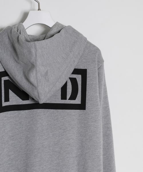 NUMBER (N)INE DENIM(ナンバーナインデニム)の「【NUMBER (N)INE DENIM】STUDIOUS限定 N(N)バックプリントスウェットZIPパーカー(パーカー・メンズ・グレー/ブラック・MEDIUM/SMALL/LARGE)」の7枚目の写真