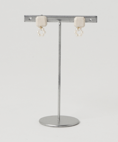 TONE SELECT GOODS(トーンセレクトグッズ)の「【IRODORI】circle パール earring(アイスカラー)(イヤリング・レディース・その他/ホワイト・FREE)」の2枚目の写真