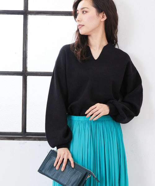 RIVE DROITE(リヴドロワ)の「アンゴラタッチミラノリブVネックプルオーバー(ニット/セーター・レディース・アイボリー/ブラック/ピンク・FREE)」の2枚目の写真