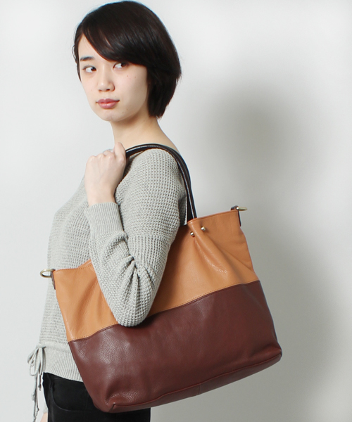 STUDIOUS(ステュディオス)の「AnnaMarie レザー2wayミドルトート 【WEB限定】(トートバッグ・レディース・ライトグリーン/マルチ/マスタード/ブラウン系その他/ピンク系その他/グレー×ピンク/ダークウッド/イエロー×グリーン/ネイビー/グレー/ダークブラウン/ライトグレー・FREE)」の5枚目の写真