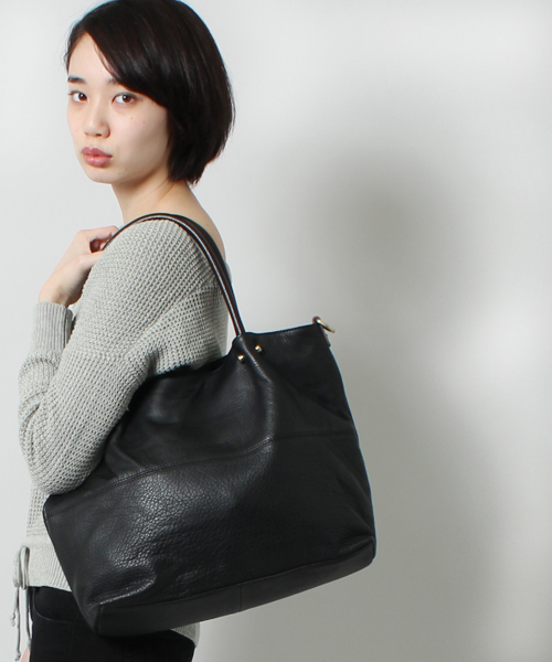 STUDIOUS(ステュディオス)の「AnnaMarie レザー2wayミドルトート 【WEB限定】(トートバッグ・レディース・ライトグリーン/マルチ/マスタード/ブラウン系その他/ピンク系その他/グレー×ピンク/ダークウッド/イエロー×グリーン/ネイビー/グレー/ダークブラウン/ライトグレー・FREE)」の12枚目の写真