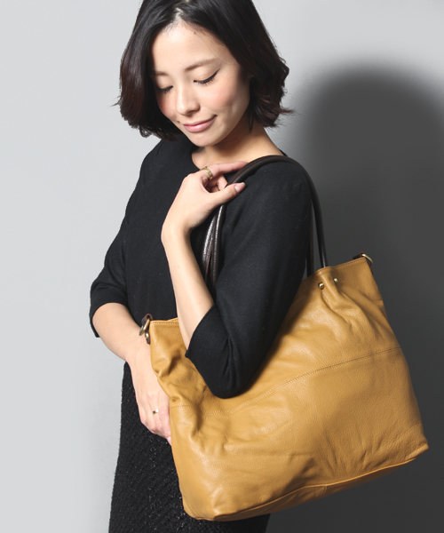 STUDIOUS(ステュディオス)の「AnnaMarie レザー2wayミドルトート 【WEB限定】(トートバッグ・レディース・ライトグリーン/マルチ/マスタード/ブラウン系その他/ピンク系その他/グレー×ピンク/ダークウッド/イエロー×グリーン/ネイビー/グレー/ダークブラウン/ライトグレー・FREE)」の9枚目の写真
