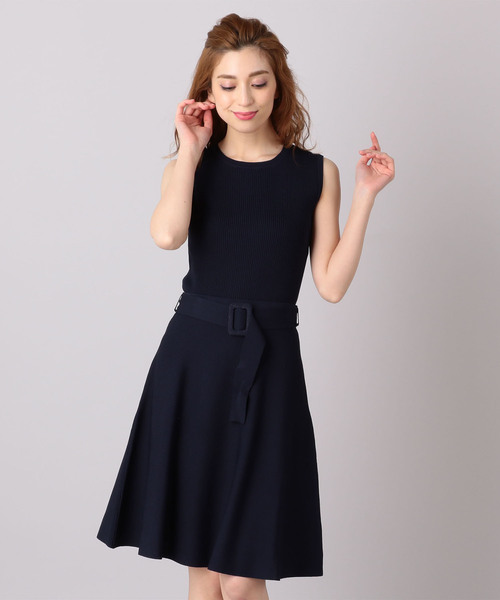 MIIA（ミーア）の「【WEB限定】ベルト付きニットアップ（ワンピース・レディース・ネイビー/パープル/オフホワイト/ピンク・FREE）」の3枚目の写真