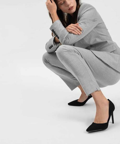 CHARLES & KEITH(チャールズ & キース)の「ドルセイパンプス / D'ORSAY PUMPS(パンプス・レディース・マルチ/ブラック/ブルーグリーン・22cm/25cm/22.5cm/23.5cm/24.5cm/23cm/25.5cm)」の20枚目の写真
