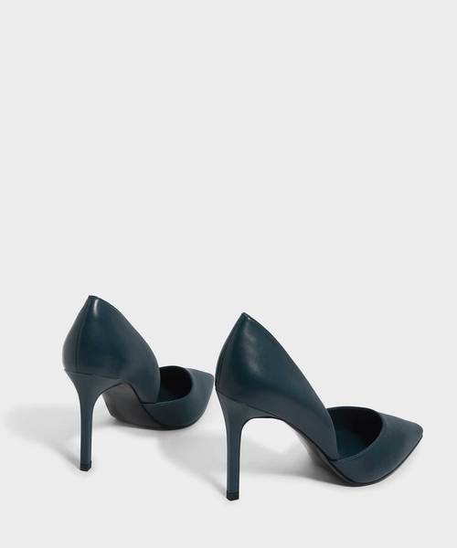 CHARLES & KEITH(チャールズ & キース)の「ドルセイパンプス / D'ORSAY PUMPS(パンプス・レディース・マルチ/ブラック/ブルーグリーン・22cm/25cm/22.5cm/23.5cm/24.5cm/23cm/25.5cm)」の14枚目の写真
