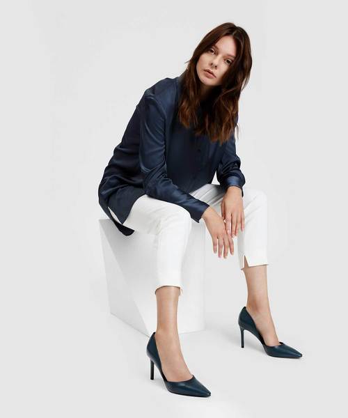 CHARLES & KEITH(チャールズ & キース)の「ドルセイパンプス / D'ORSAY PUMPS(パンプス・レディース・マルチ/ブラック/ブルーグリーン・22cm/25cm/22.5cm/23.5cm/24.5cm/23cm/25.5cm)」の10枚目の写真