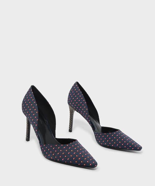 CHARLES & KEITH(チャールズ & キース)の「ドルセイパンプス / D'ORSAY PUMPS(パンプス・レディース・マルチ/ブラック/ブルーグリーン・22cm/25cm/22.5cm/23.5cm/24.5cm/23cm/25.5cm)」の21枚目の写真