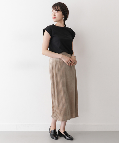 ITEMS URBANRESEARCH（アイテムズ アーバンリサーチ）の「ベロアテレコタイトスカート（スカート・レディース・パープル/カーキ/ベージュ・FREE）」の5枚目の写真