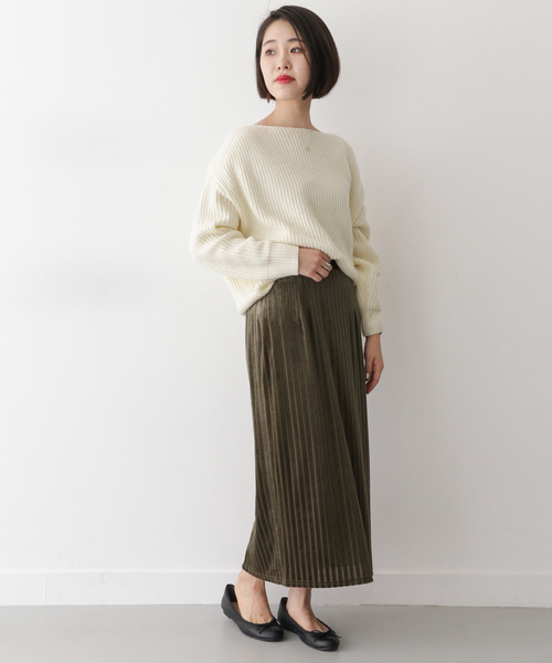 ITEMS URBANRESEARCH（アイテムズ アーバンリサーチ）の「ベロアテレコタイトスカート（スカート・レディース・パープル/カーキ/ベージュ・FREE）」の9枚目の写真