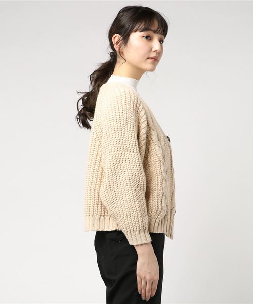 LUGG NAGG（ラグナグ）の「【Jewelobe/ ジュエローブ】 ケーブル編みショートカーデ（カーディガン/ボレロ・レディース・ベージュ/イエロー/グリーン/ボルドー・FREE）」の9枚目の写真