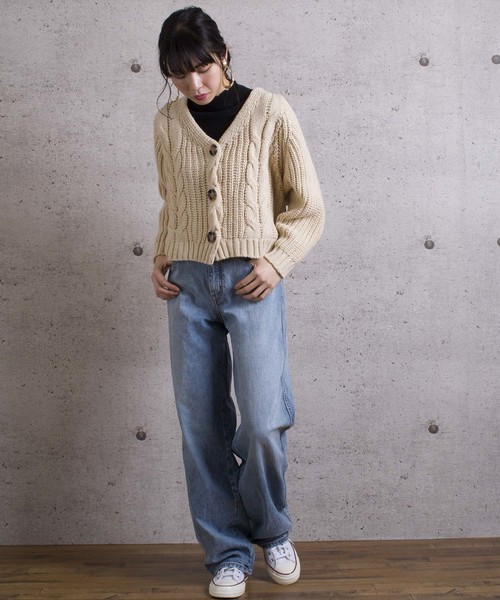 LUGG NAGG（ラグナグ）の「【Jewelobe/ ジュエローブ】 ケーブル編みショートカーデ（カーディガン/ボレロ・レディース・ベージュ/イエロー/グリーン/ボルドー・FREE）」の5枚目の写真