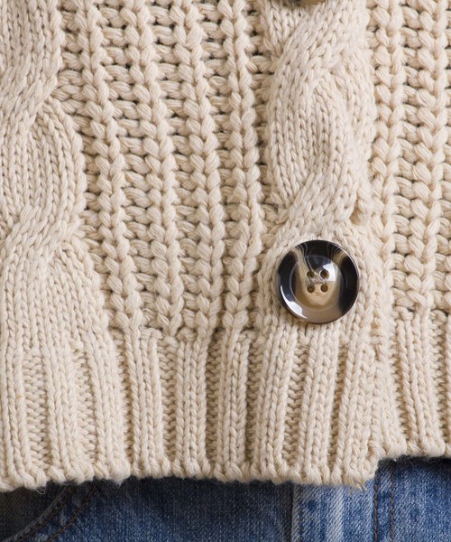 LUGG NAGG（ラグナグ）の「【Jewelobe/ ジュエローブ】 ケーブル編みショートカーデ（カーディガン/ボレロ・レディース・ベージュ/イエロー/グリーン/ボルドー・FREE）」の10枚目の写真