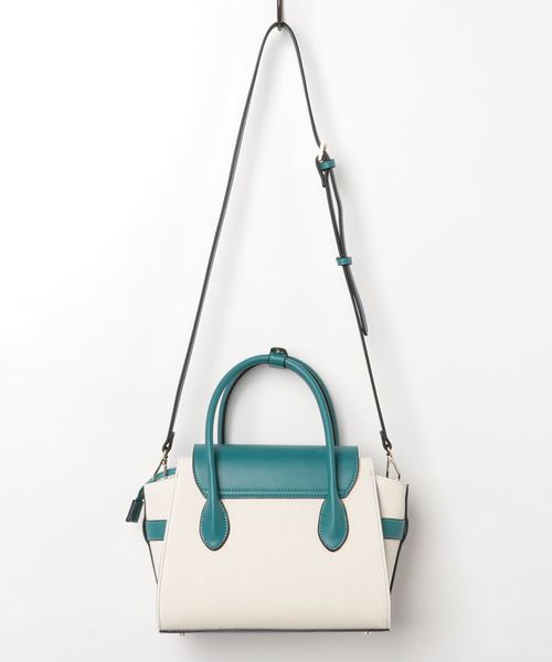 & chouette（アンドシュエット）の「フラップキャンバスバッグ（ハンドバッグ・レディース・ホワイト/ブラック/ダークグリーン/イエロー/グレイッシュベージュ・FREE）」の7枚目の写真