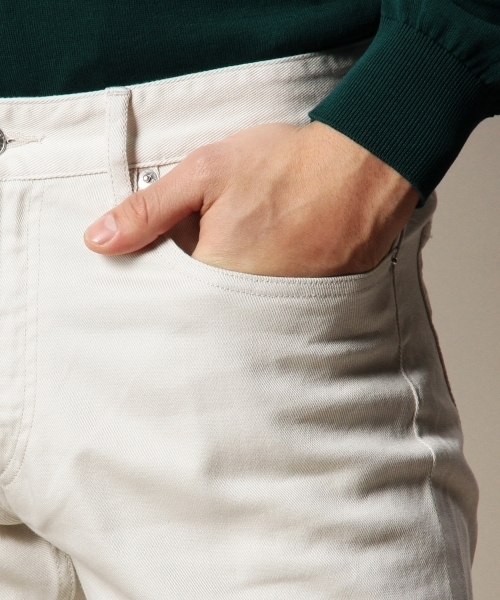 BEAUTY&YOUTH UNITED ARROWS（ビューティーアンドユースユナイテッドアローズ）の「BY ライト カツラギ 5ポケット-スリム パンツ§ ◆（チノパンツ・メンズ・ダークグレー/オフホワイト/ブラック・28inch/34inch/30inch/32inch）」の9枚目の写真