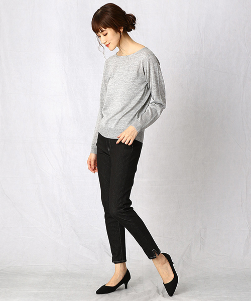 Comme　Ca　Mature（コムサマチュア）の「《ウォッシャブル》ボートネック ニットプルオーバー（ニット/セーター・レディース・ライトグレー/パープル/ネイビー/キャメル・MEDIUM/LARGE）」の6枚目の写真