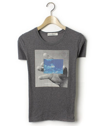 UNDERCOVER�i�A���_�[�J�o�[�j�̌Ò��u����T�V���c�iT�V���c/�J�b�g�\�[�j�v