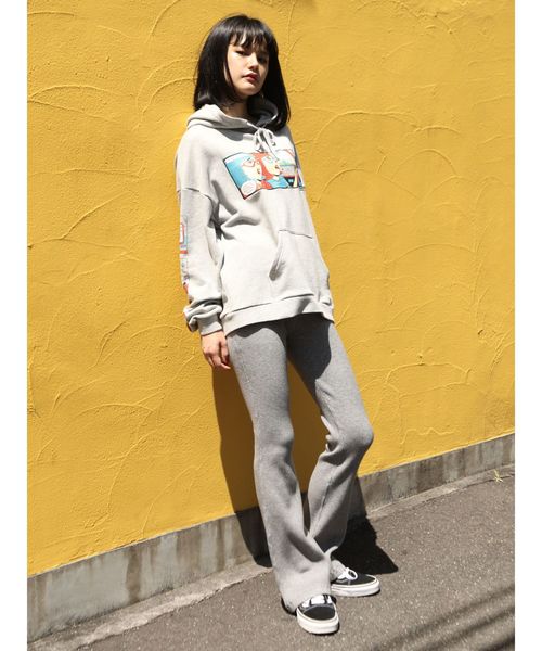 jouetie（ジュエティ）の「ニットリブフィットフレアパンツ（その他パンツ・レディース・ブラック/ベージュ/パープル/グレー/ピンク・MEDIUM）」の6枚目の写真