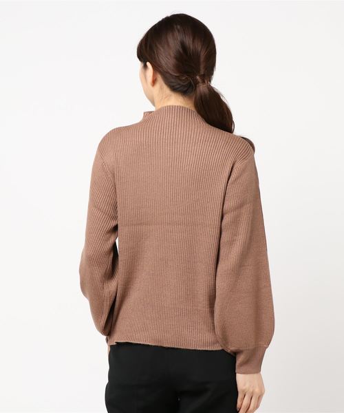STYLEBLOCK(スタイルブロック)の「リブ編みボトルネックボリューム袖ニットセーター(ニット/セーター・レディース・ピンク系その他/ブラウン系その他/ミックスグレー/オフホワイト/ベージュ/ダークグリーン/ブラック・M)」の8枚目の写真