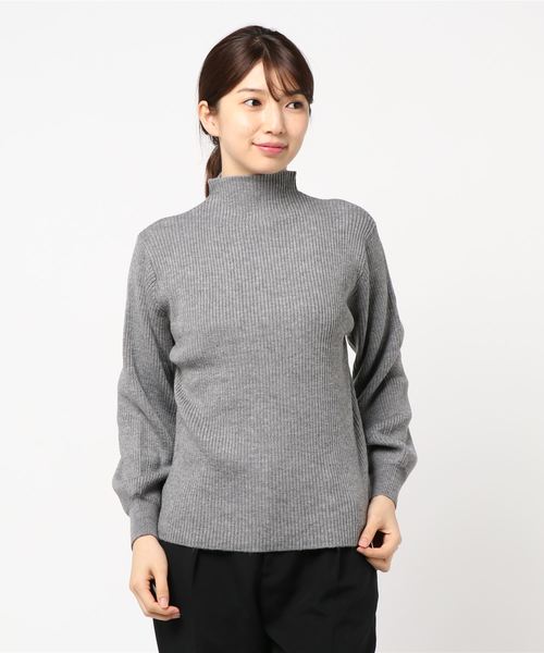 STYLEBLOCK(スタイルブロック)の「リブ編みボトルネックボリューム袖ニットセーター(ニット/セーター・レディース・ピンク系その他/ブラウン系その他/ミックスグレー/オフホワイト/ベージュ/ダークグリーン/ブラック・M)」の11枚目の写真