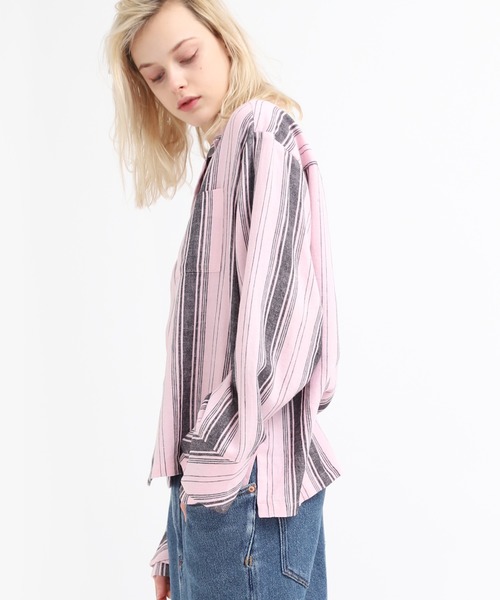 RNA（アールエヌエー）の「B2545 ストライプフレアカフスシャツ（シャツ/ブラウス・レディース・ホワイト/カーキ/ピンク・MEDIUM）」の9枚目の写真