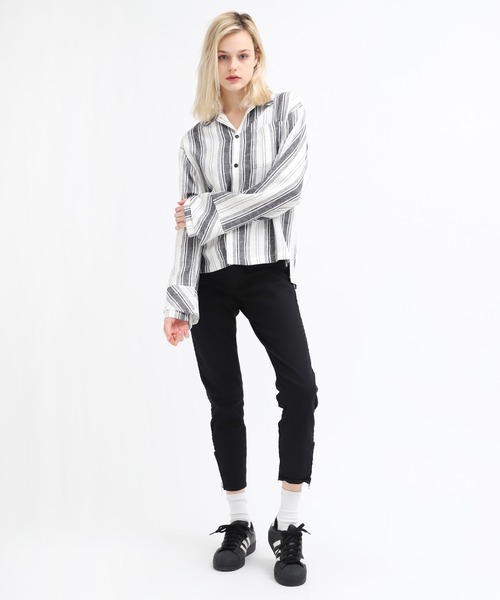 RNA（アールエヌエー）の「B2545 ストライプフレアカフスシャツ（シャツ/ブラウス・レディース・ホワイト/カーキ/ピンク・MEDIUM）」の11枚目の写真