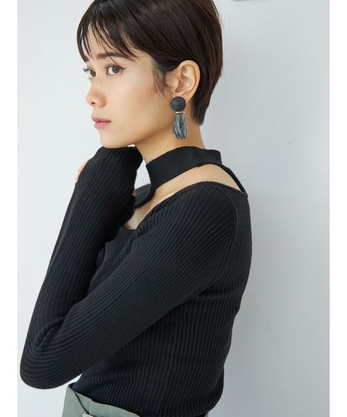 EMODA(エモダ)の「カッティングタイトニット(ニット/セーター・レディース・ホワイト/ブラック/ライム/キャメル・FREE)」の3枚目の写真