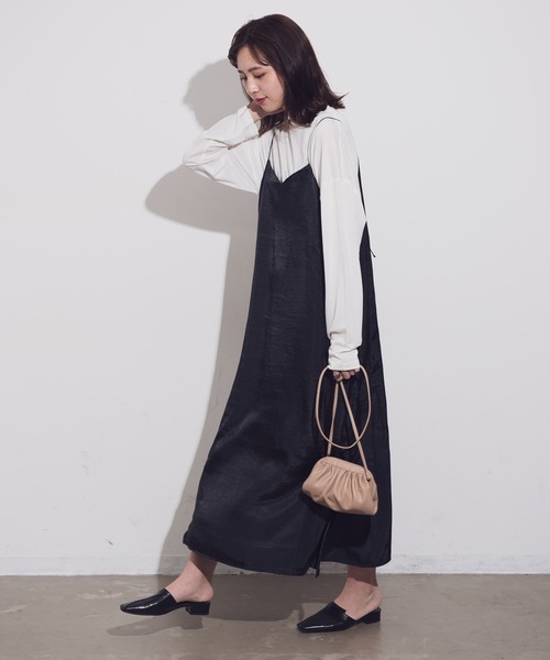 Aunt Marie's（アントマリーズ）の「AUNT MARIE'S 後ろリボンサテンキャミワンピース（ワンピース・レディース・ブラック/パープル/カーキ・FREE）」の5枚目の写真