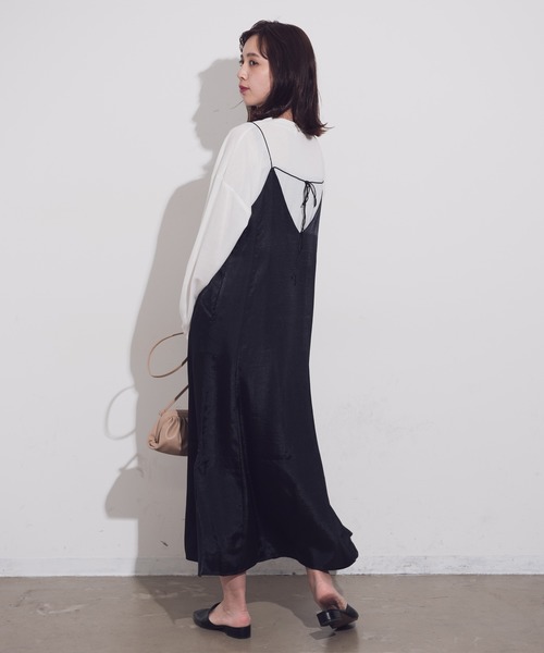 Aunt Marie's（アントマリーズ）の「AUNT MARIE'S 後ろリボンサテンキャミワンピース（ワンピース・レディース・ブラック/パープル/カーキ・FREE）」の6枚目の写真