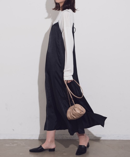 Aunt Marie's（アントマリーズ）の「AUNT MARIE'S 後ろリボンサテンキャミワンピース（ワンピース・レディース・ブラック/パープル/カーキ・FREE）」の7枚目の写真