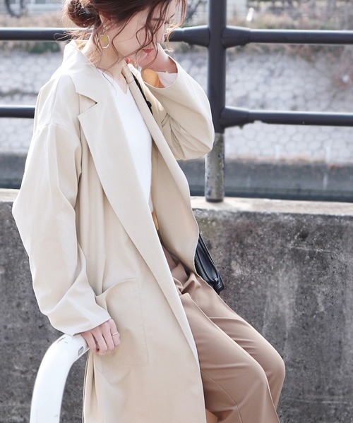 reca(レカ)の「サイドスリットロングコート(トレンチコート・レディース・カーキ/ベージュ/グレイッシュベージュ/サンドベージュ・L/M)」の13枚目の写真