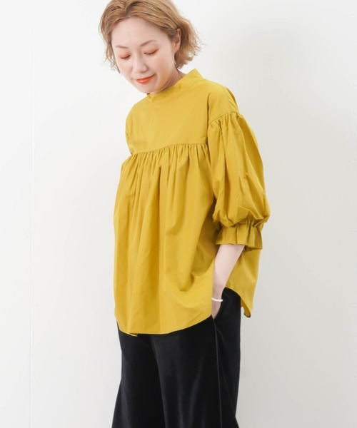 malla（マーラ）の「malla マーラ ハイネックギャザー バックボタン 