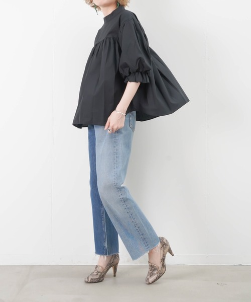 malla（マーラ）の「malla マーラ ハイネックギャザー バックボタン 