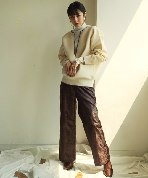 CLEIO(クレイオ)の「【CLEIO】リップル編み配色スリットネックニット(ニット/セーター・レディース・アイボリー/ベージュ/グリーン・FREE)」の7枚目の写真