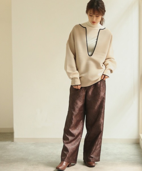 CLEIO(クレイオ)の「【CLEIO】リップル編み配色スリットネックニット(ニット/セーター・レディース・アイボリー/ベージュ/グリーン・FREE)」の18枚目の写真