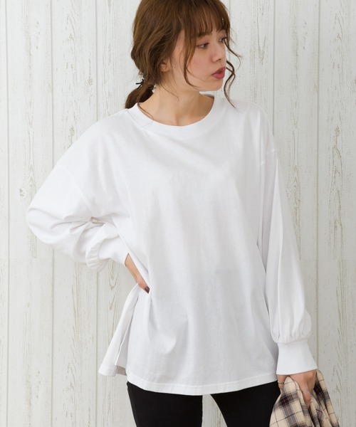 SpRay(スプレイ)の「サイドスリットロングTシャツ(Tシャツ/カットソー・レディース・オフホワイト/アイボリー/グレイッシュベージュ/チャコールグレー/ブラック・FREE)」の7枚目の写真