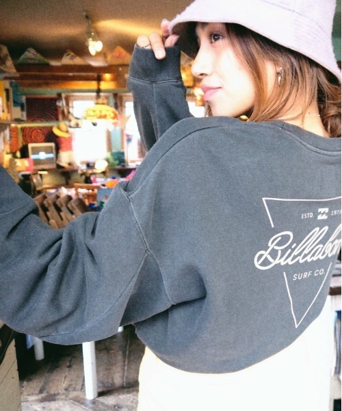 BILLABONG（ビラボン）の「BILLABONG レディース SWEAT CREW スウェットトレーナー【2020年秋冬モデル】/ビラボン スウェット トレーナー バックプリント ドロップショルダー  ビッグスリーブ（スウェット・レディース・ブラック/ベージュ/ピンク/オフホワイト・MEDIUM/LARGE）」の3枚目の写真