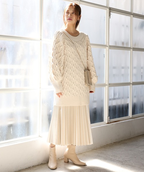 one after another NICE CLAUP（ワンアフターアナザーナイスクラップ）の「フェイクレザープリーツスカート（スカート・レディース・アイボリー/ブラウン/モカ・FREE）」の13枚目の写真