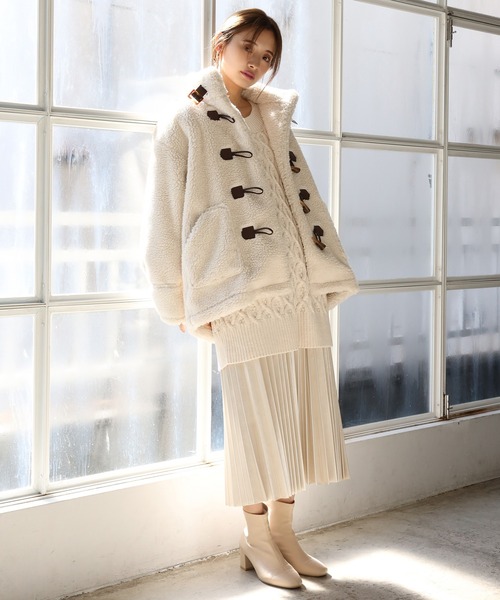 one after another NICE CLAUP（ワンアフターアナザーナイスクラップ）の「フェイクレザープリーツスカート（スカート・レディース・アイボリー/ブラウン/モカ・FREE）」の9枚目の写真