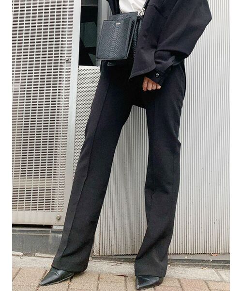 GYDA(ジェイダ)の「ピンタック ストレートパンツ【セットアップ】(その他パンツ・レディース・ブラック/オレンジ/ベージュ・FREE)」の2枚目の写真