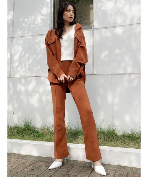 GYDA(ジェイダ)の「ピンタック ストレートパンツ【セットアップ】(その他パンツ・レディース・ブラック/オレンジ/ベージュ・FREE)」の13枚目の写真