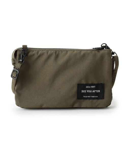 SHOO・LA・RUE(シューラルー)の「◆5ポケットミニショルダー(ショルダーバッグ・レディース・ライトベージュ/ベビーピンク/チャコールグレー/ダークグリーン/ブラック・00)」の4枚目の写真