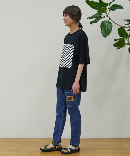 FRAPBOIS（フラボア）の「ムーブデニム（デニムパンツ・レディース・ネイビー/ブルー・マルチサイズ）」の9枚目の写真