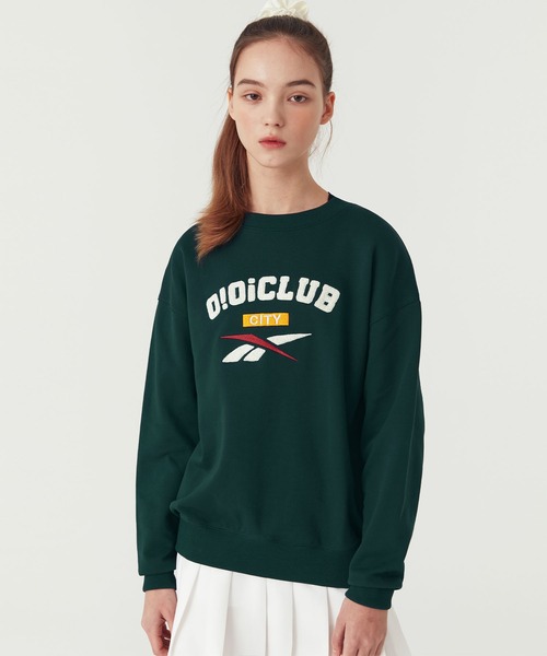Reebok（リーボック）の「O!Oi クラブ クルーネック スウェットシャツ / O!Oi Club Crewneck Sweatshirt（スウェット・レディース・グリーン/イエローゴールド・LARGE/X-LARGE/SMALL/MEDIUM）」の2枚目の写真