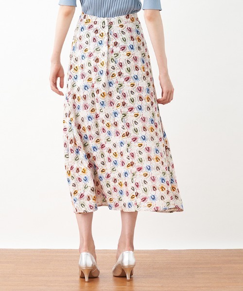 MKT（エムケーティー）の「【MKT】ロングスカ－ト（スカート・レディース・オフホワイト・2）」の8枚目の写真