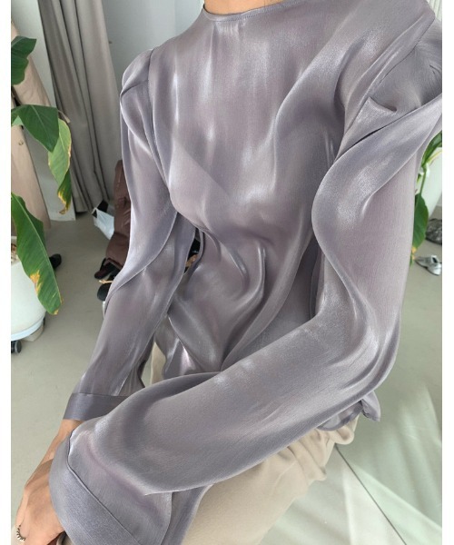 Ritzy（リッツィー）の「大人シルエット　ツヤ感ロングスリーブカットソー（Tシャツ/カットソー・レディース・ホワイト/ブラック/パープル/ブルーグレー・FREE）」の14枚目の写真