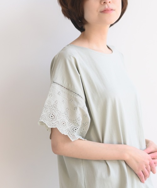 rps（アールピーエス）の「刺繍フレアー袖Ｔシャツ（Tシャツ/カットソー・レディース・ブラック/オフホワイト/ミント/グレイッシュベージュ/ダークベージュ/シルバーグレー・M/フリー）」の6枚目の写真