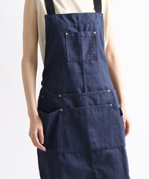 salle de bal（サルデバル）の「FRIENDSHILL / フレンズヒル ショートエプロン 撥水 防シワ MS-174-20 FRH（エプロン・レディース・ブラウン/ネイビー・FREE）」の2枚目の写真