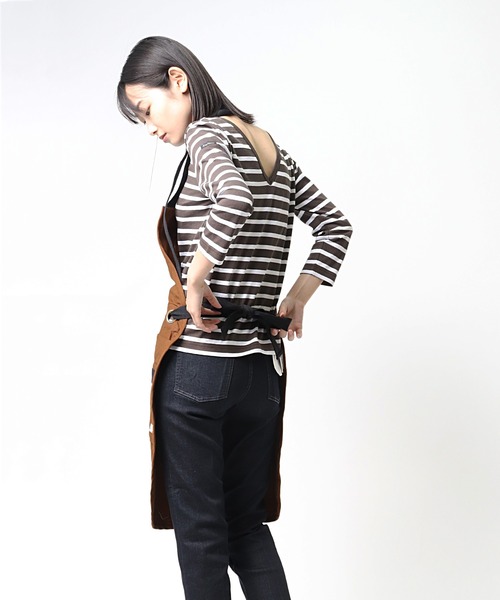 salle de bal（サルデバル）の「FRIENDSHILL / フレンズヒル ショートエプロン 撥水 防シワ MS-174-20 FRH（エプロン・レディース・ブラウン/ネイビー・FREE）」の17枚目の写真